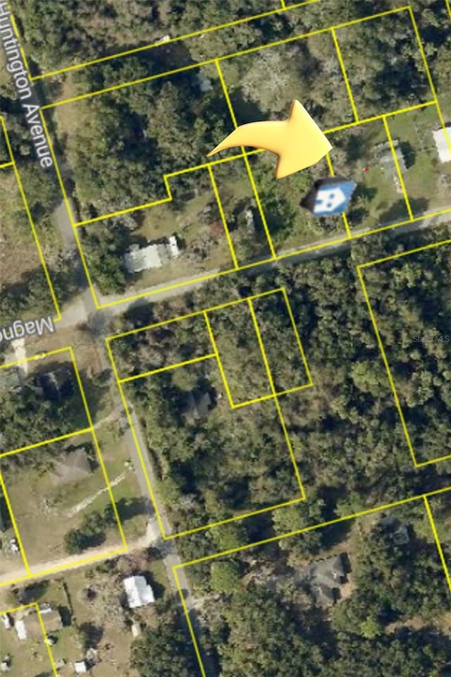 Listing photo 2 for 5900 Magnolia St, Mims FL 32754