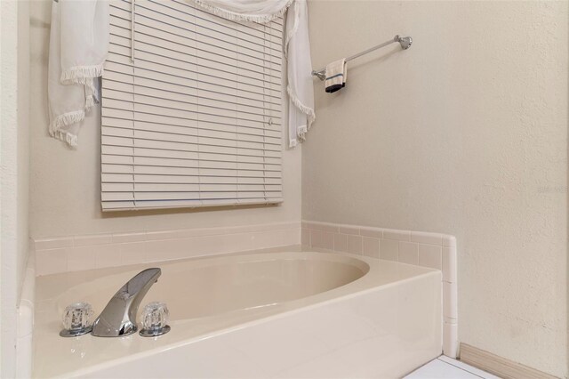 bathroom with a bathtub