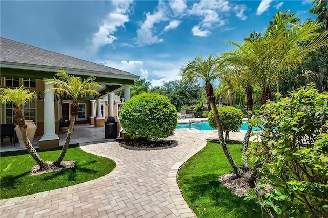 view of yard featuring a patio area