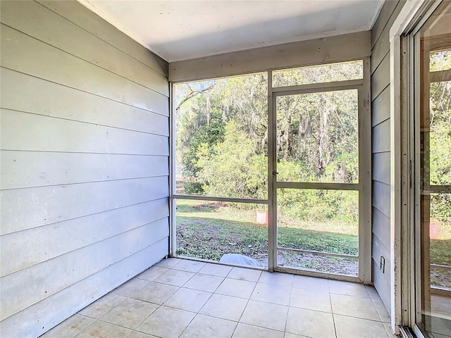 view of unfurnished sunroom