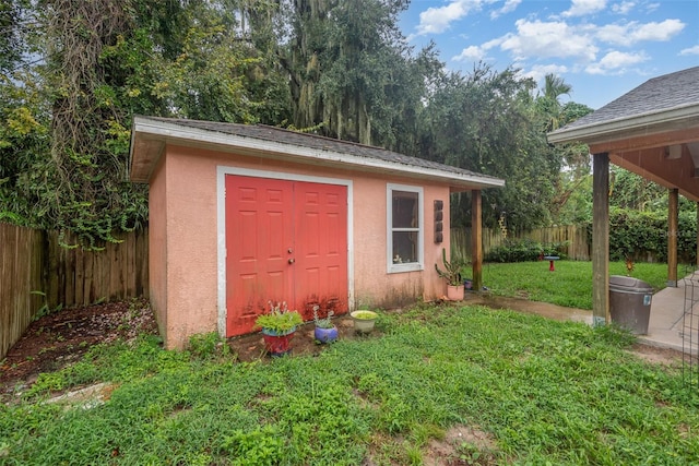 715 Unabelle Ave, Daytona Beach, FL 32117 - view of outbuilding featuring a yard