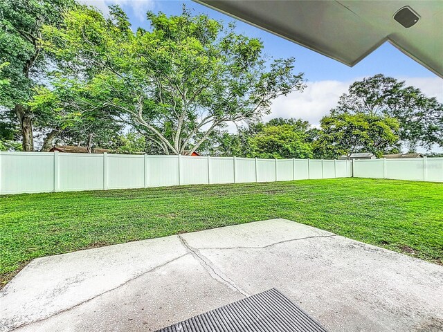 view of yard with a patio area