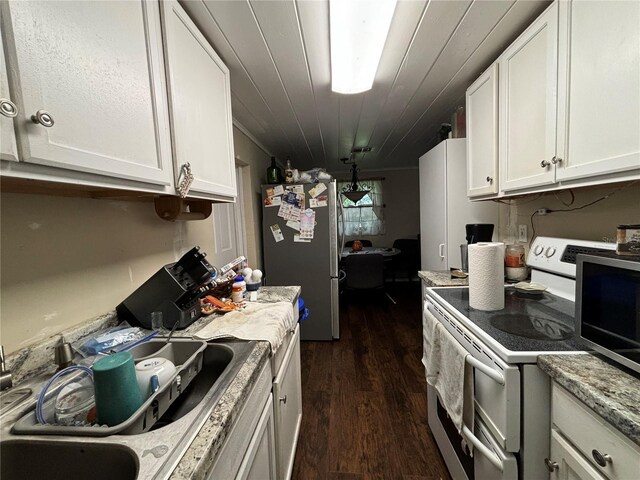 1117 E Hubbard Ave, Deland, FL 32724 - photo 10