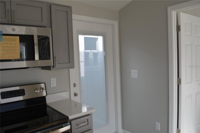 575 2nd St, Oviedo, FL 32765 - photo 10