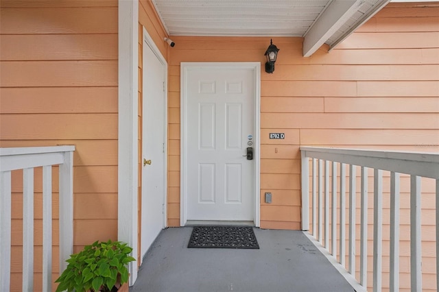 view of property entrance