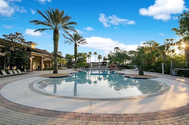 view of swimming pool featuring a patio