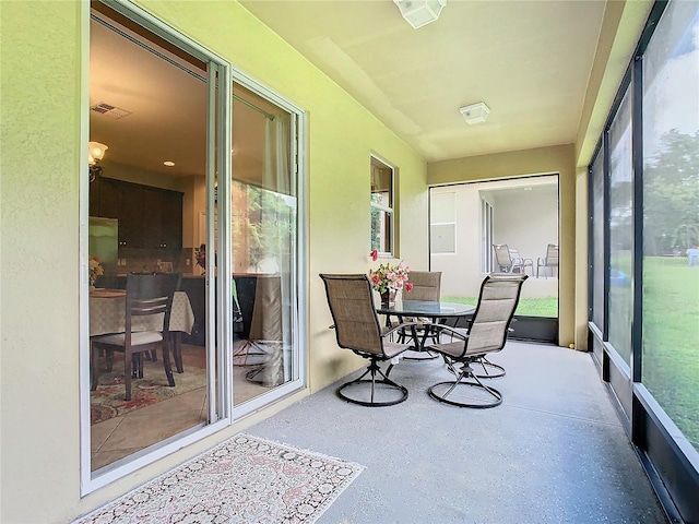 view of sunroom / solarium