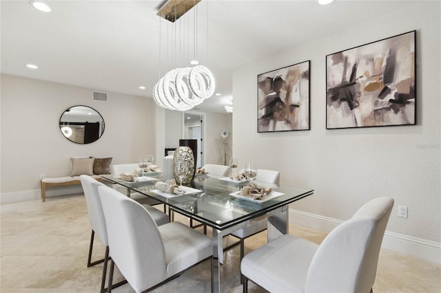 dining space featuring recessed lighting, visible vents, an inviting chandelier, and baseboards