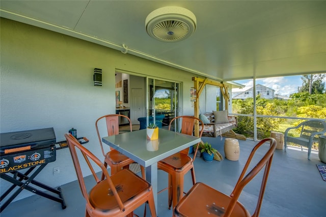 view of sunroom / solarium