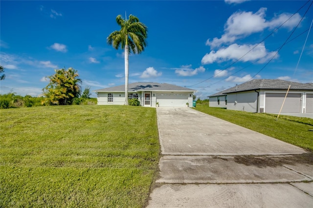 ranch-style home featuring a front lawn