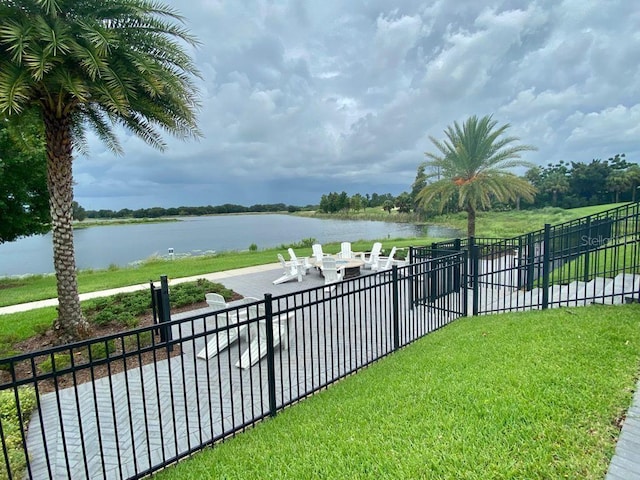 view of yard with a water view