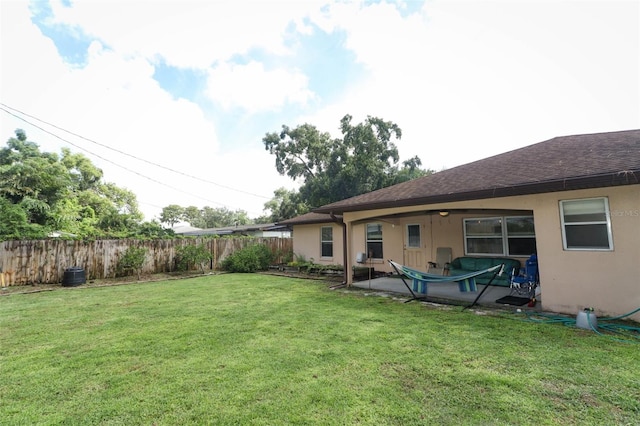 view of yard with a patio