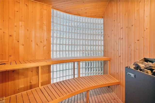 view of sauna / steam room