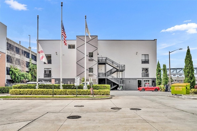 view of building exterior