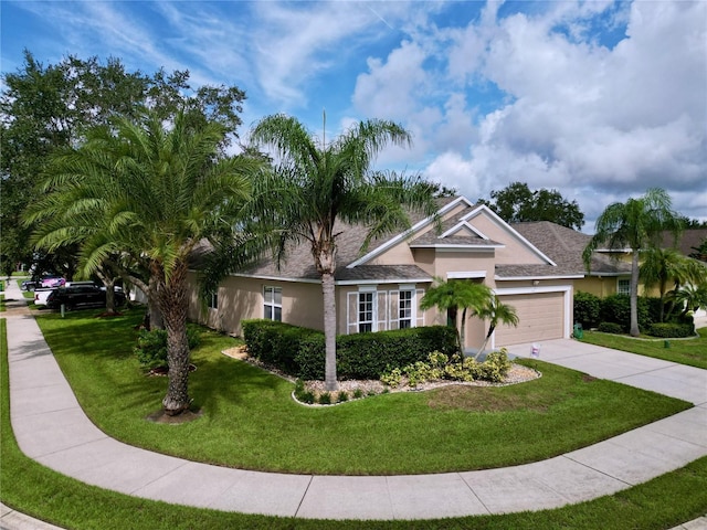 view of front facade with a front lawn