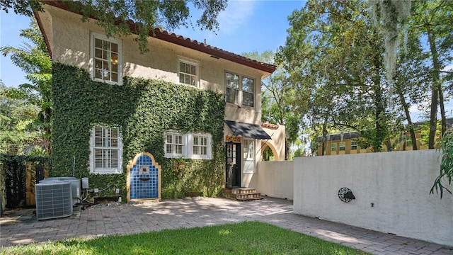 732 Edgewater Dr, Orlando, FL 32804 - photo 45