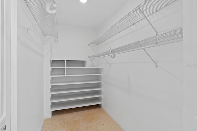 view of spacious closet