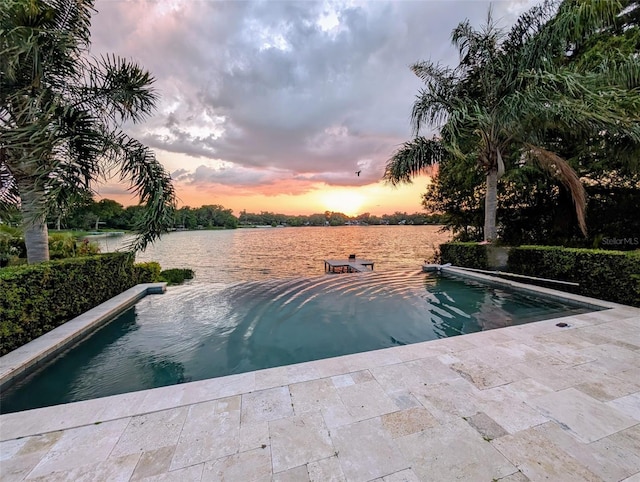 1010 Strathmore Dr, Orlando, FL 32806 - photo 1