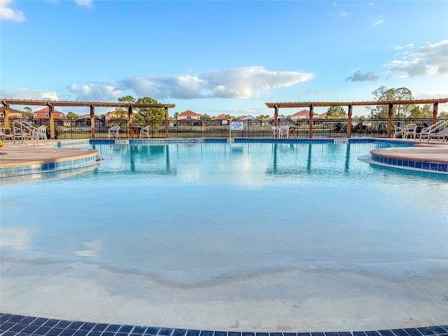 view of swimming pool