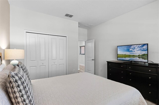 bedroom featuring a closet