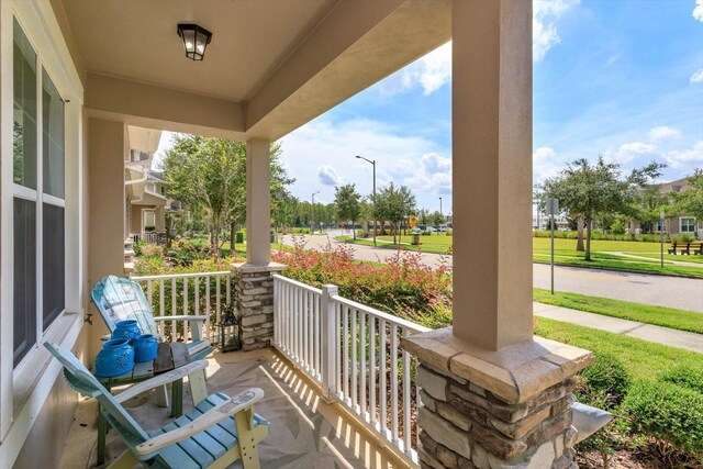 balcony with a porch