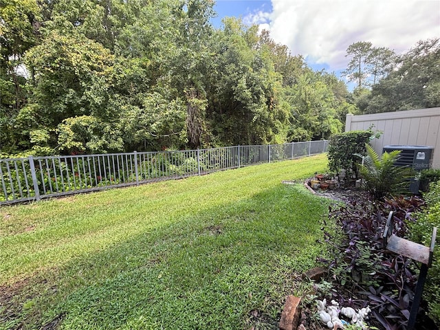 view of yard featuring cooling unit