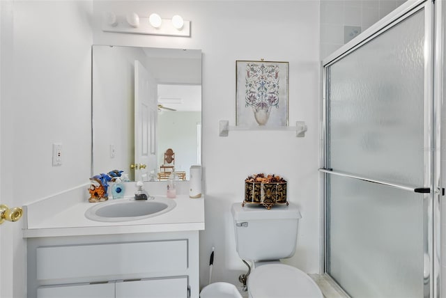 148 Merida Dr, Kissimmee, FL 34743 - full bath featuring vanity, toilet, and a shower stall