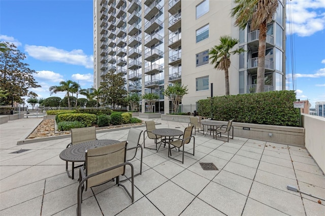 155 S Court Ave Unit 2710, Orlando, FL 32801 - view of patio / terrace