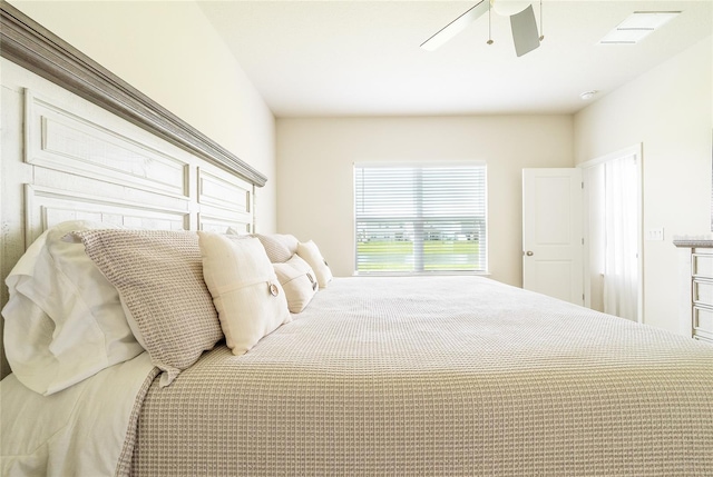 bedroom featuring ceiling fan