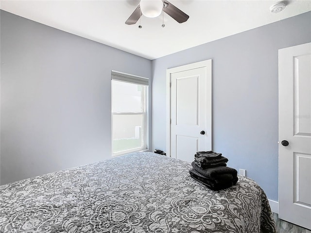 bedroom featuring ceiling fan