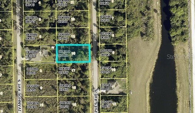 646 Naples Ave S, Lehigh Acres, FL 33974 - photo 2