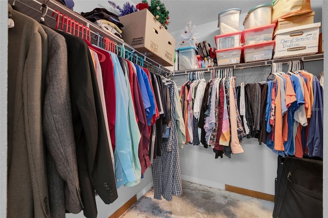 view of spacious closet