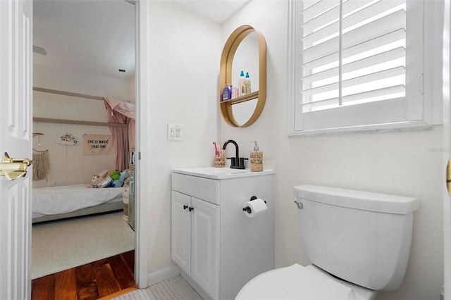 115 Marcy Blvd, Longwood, FL 32750 - full bathroom featuring ensuite bathroom, wood finished floors, toilet, and vanity