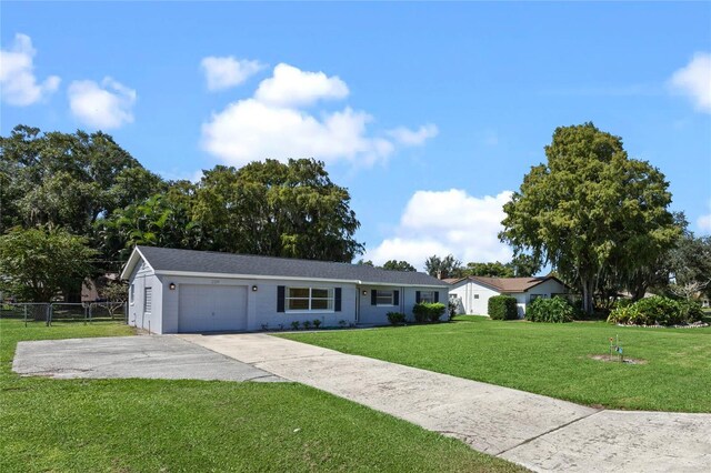 2009 Lakeshore Blvd, Saint Cloud, FL 34769 - photo 4