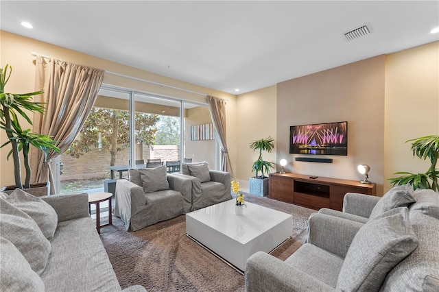 living room with carpet flooring