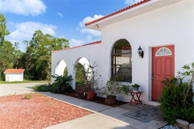 view of property entrance