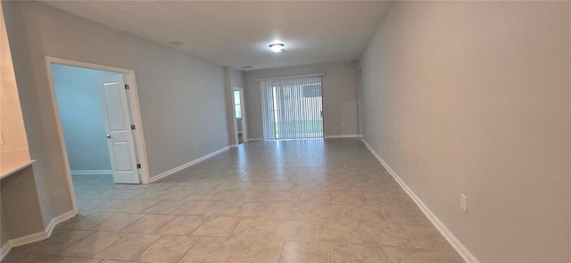 1007 Theodore St, Davenport, FL 33837 - unfurnished room featuring baseboards