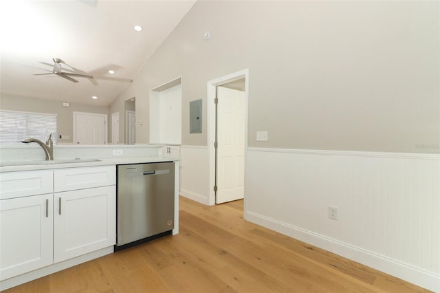 kitchen featuring light hardwood / wood-style floors, sink, lofted ceiling, ceiling fan, and stainless steel dishwasher