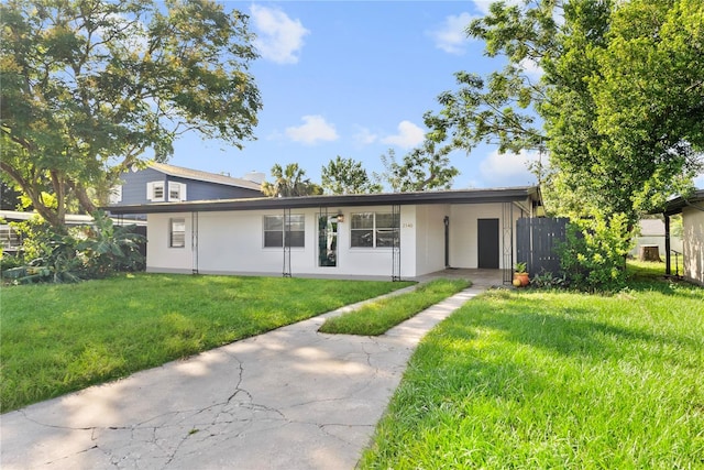 view of front of home with a front yard