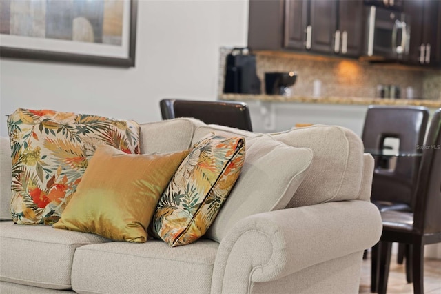 8091 Brooksville Dr, Davenport, FL 33896 - view of living room