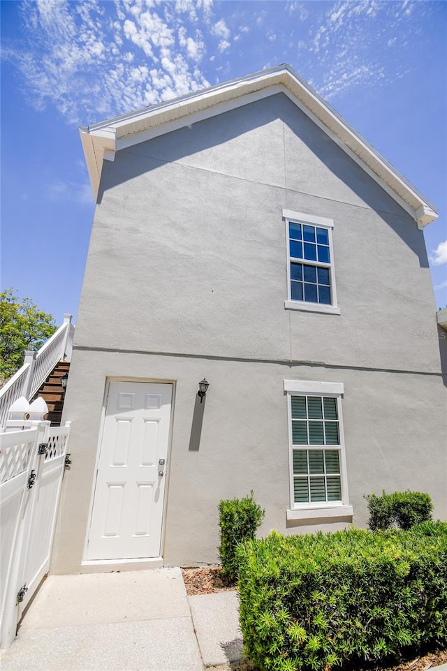 view of front of house