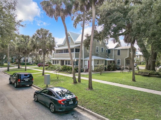 view of front of house with a front yard