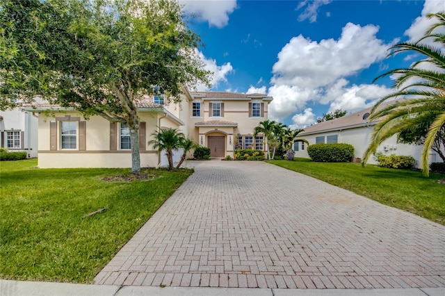 view of front of house with a front lawn