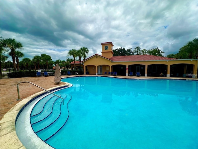 pool featuring fence