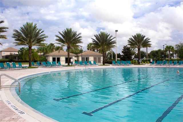 view of swimming pool featuring a patio