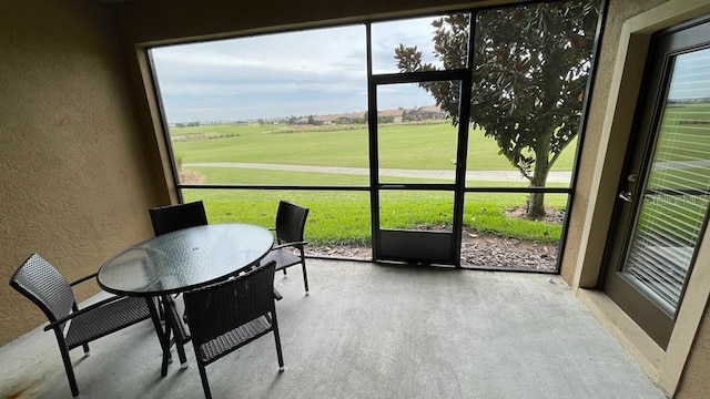 view of sunroom / solarium