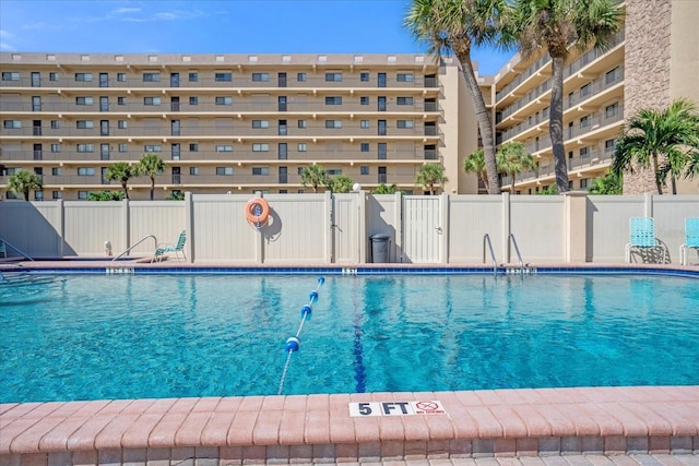 view of swimming pool