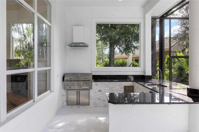 sunroom / solarium with sink