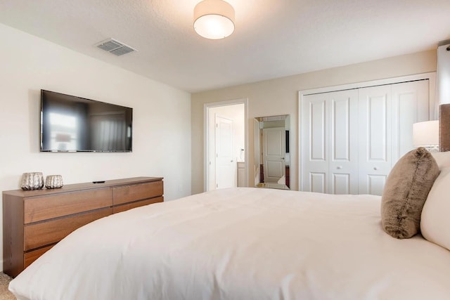 bedroom with a closet