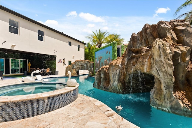1021 Fantasy Dr, Davenport, FL 33896 - view of pool with a pool with connected hot tub, a patio area, and ceiling fan